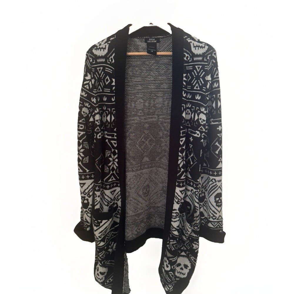 Hot Topic Black White Skull Crossbones Fair Isle Open Cardigan Goth Witchy Lg